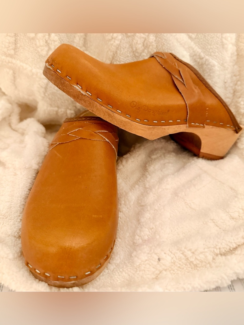 Vintage Olof Daughters Clogs Sz 38 Narrow Sweden Leather Wood Heel Boho EUC